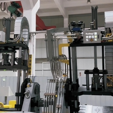 可倾式重力压铸机组